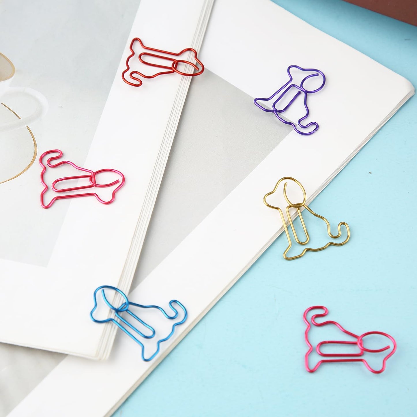 Clips de papel con forma de perro